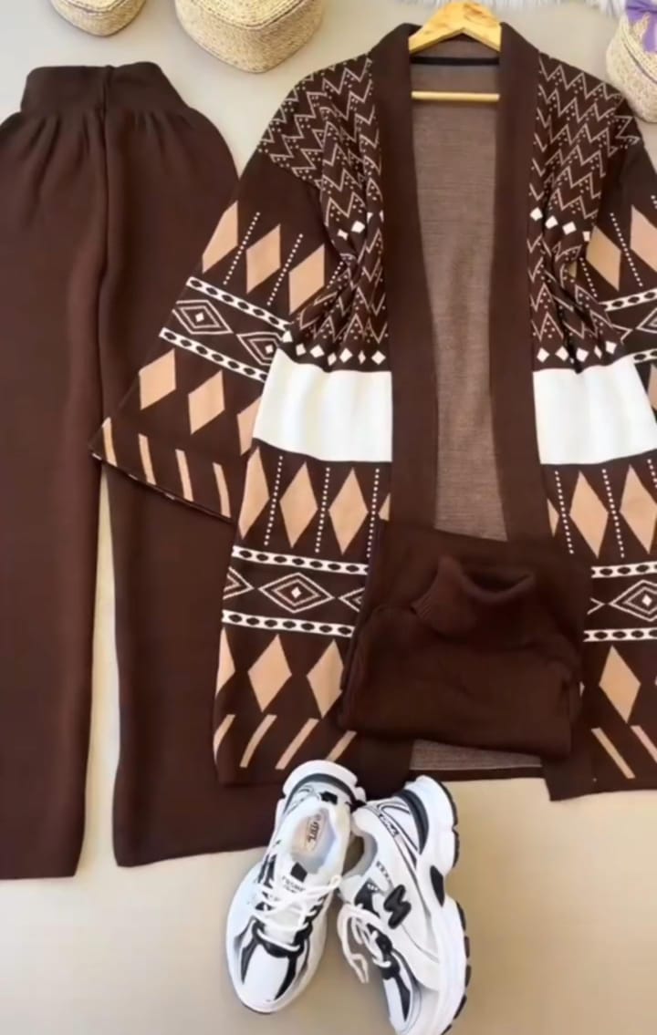 Wool Shrug + Inner + Trouser Set for Women ❄️