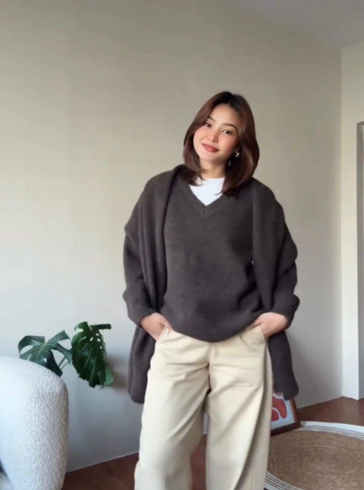 Women V-Neck Knit Sweater with Matching Scarf