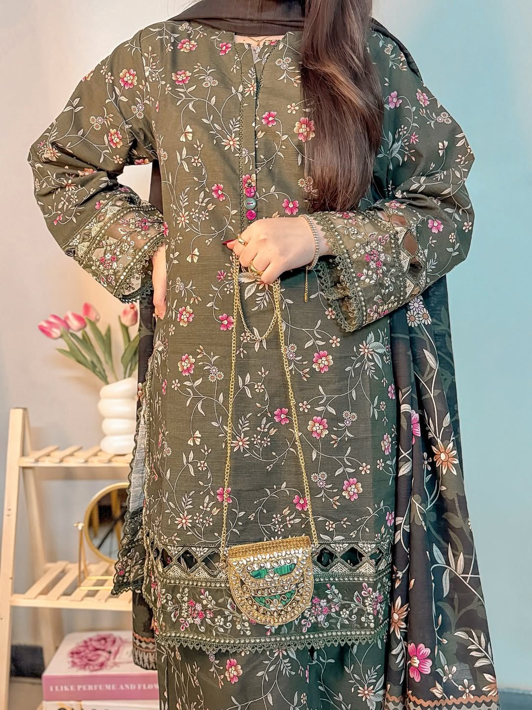 Winter Floral Printed Khaddar 3-Piece Suit Women