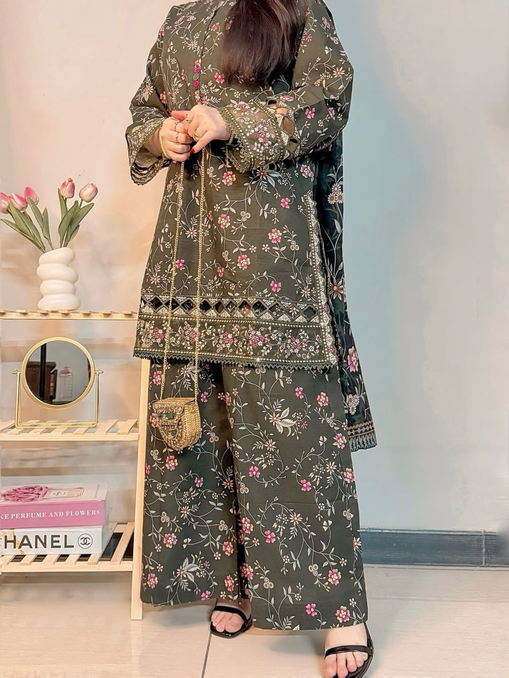 Winter Floral Printed Khaddar 3-Piece Suit Women