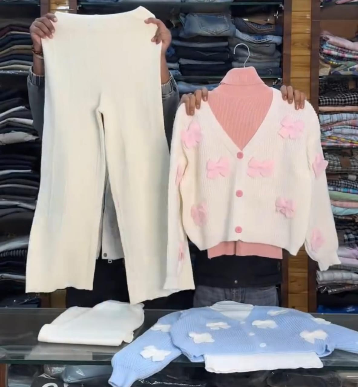 Trendy Bow Sweater Inner With Plazo Set 🎀