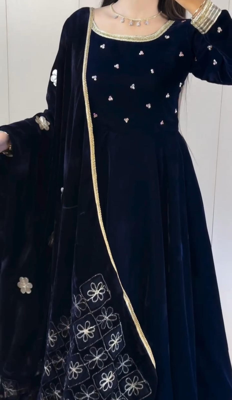 Premium Velvet 3-Piece Frock Set✨