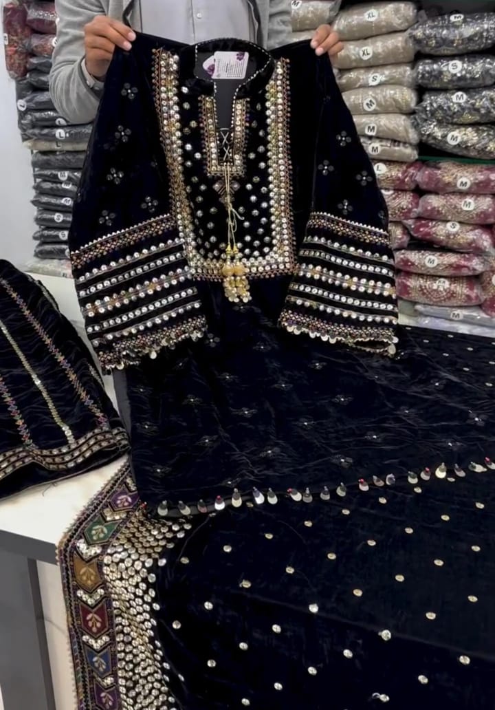 Luxury Velvet 3-Piece Suit for Women 👑