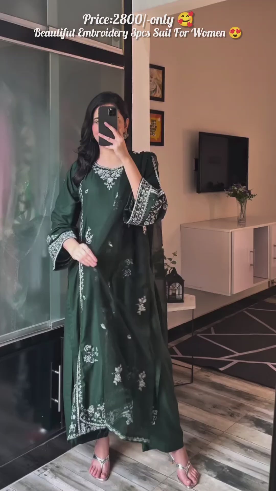 Embroidered 3-piece suit For Women ✨